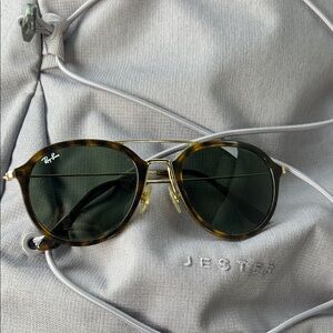 Ray-Ban Classic Tortoise Sunglasses